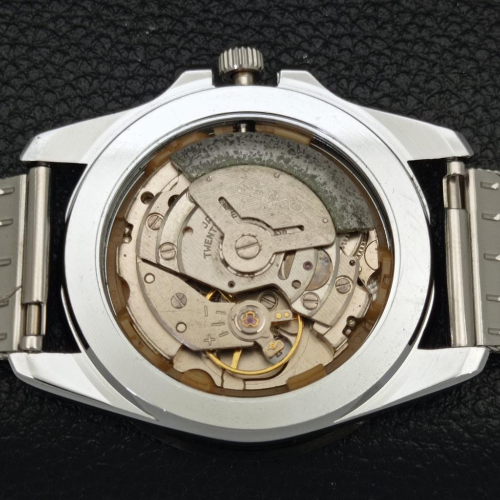 ВОССТАНОВЛЕННЫЕ ВИНТАЖНЫЕ АВТОМАТИЧЕСКИЕ МУЖСКИЕ ЧАСЫ SEIKO 5 JAPAN СЕРЕБРЯНЫЙ ЦИФЕРБЛАТ a433942-2