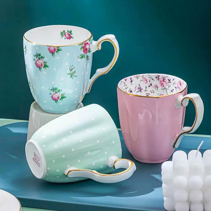 Керамическая кофейная кружка с цветочным узором, розовая и фиолетовая чашка для чая с ручной росписью и ручками, чашка для горячего питья среднего размера, 400 мл