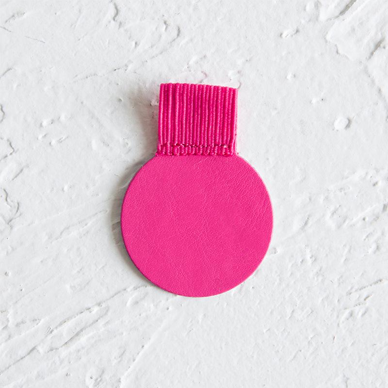 1pc Self-Adhesive Round Pen Holder, Waterproof Leather Surface Portable Pen Clip, Suitable For Home, Office, And School, Notebook Accessory Back