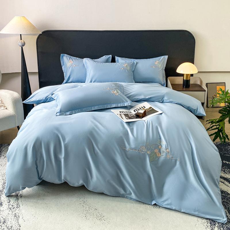 Легкая роскошь Высококлассный Класс А Чистый хлопок Комплект из четырех предметов для кровати Вышивка Приятный для кожи Дышащий Удобный Простыня Пододеяльник Наволочка