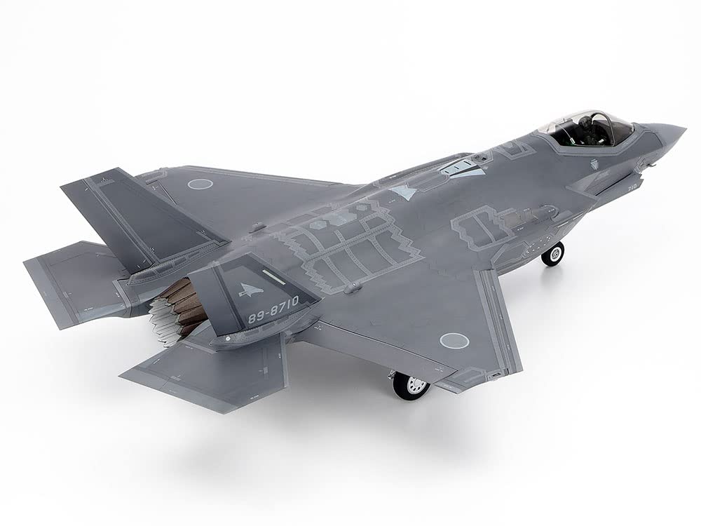 Tamiya Masterpiece Aircraft Series 124 Lockheed Martin Lightning II Plastic Model Kit 61124 1/48 No. F-35A
