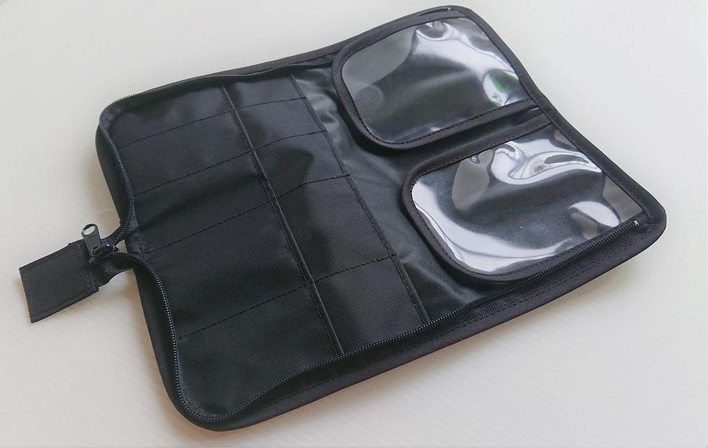 Сделанный в Японии чехол для кистей для макияжа с 10 черными карманами,