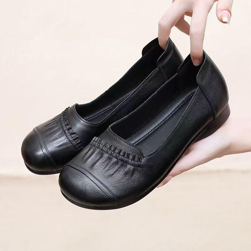 Мягкие кожаные туфли для мам на весну и осень, повседневные туфли на плоской подошве для среднего и пожилого возраста, легкие и универсальные, нескользящие, из говяжьих сухожилий, поэтому