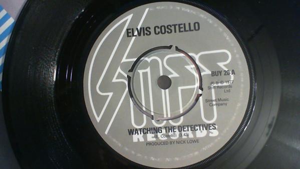 7-дюймовая пластинка ELVIS COSTELLO - Watching The Detectives BUY20 Stiff Records 1977 UK Рок Б/У