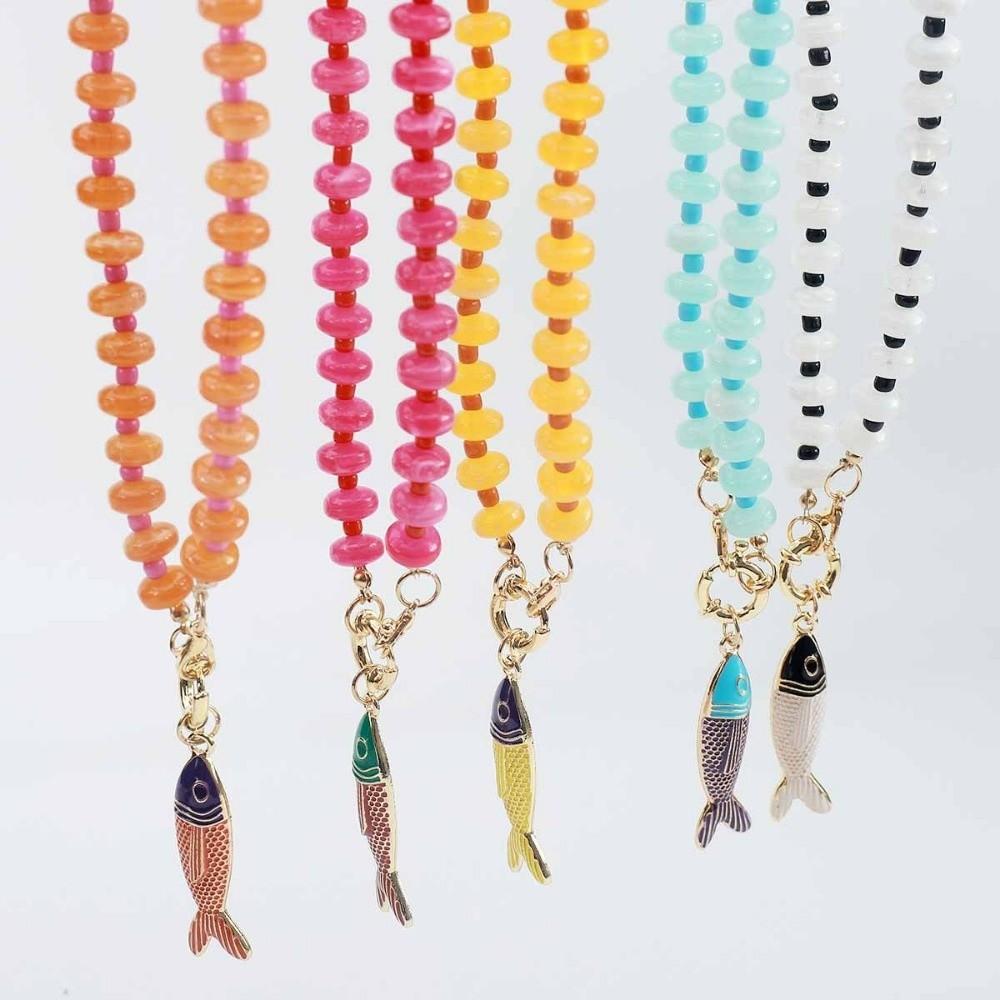 Colored Stone Small Fish Pendant Necklace Bohemian Fish-shaped Charms Jewelry Beads Necklace Gifts