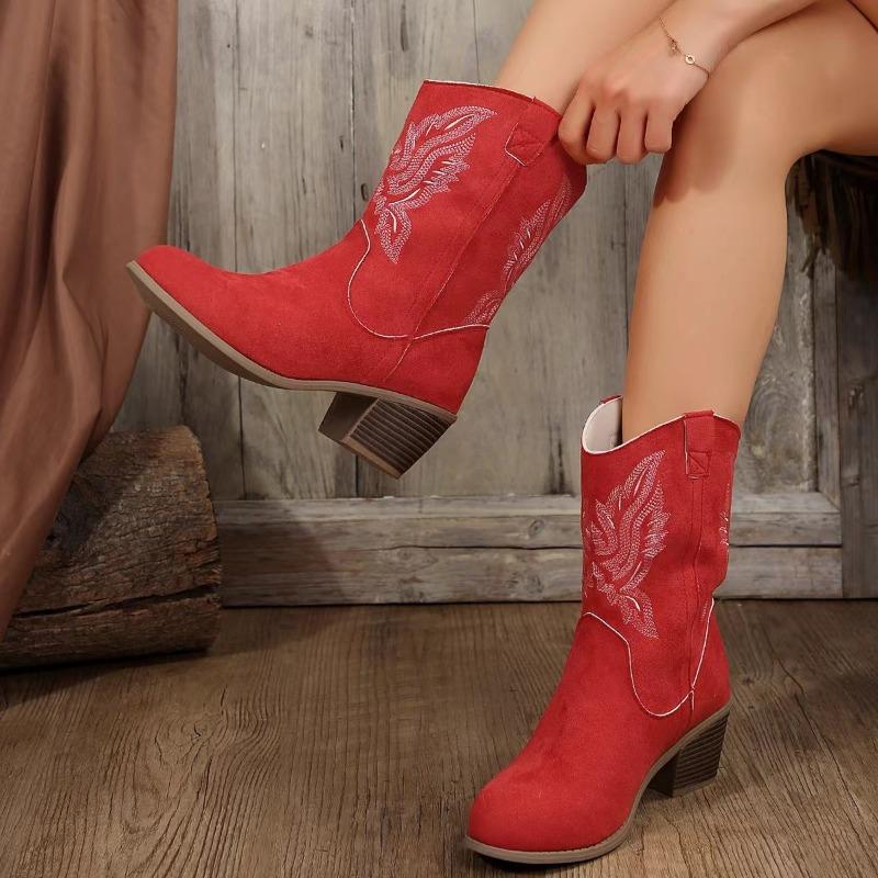 Женская обувь 2024 года, брендовые женские сапоги без застежек, модные вышитые современные сапоги, женские сексуальные сапоги с острым носком, большие размеры, до середины икры