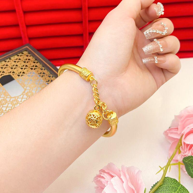 Sand gold bracelet hydrangea pendant hand exquisite jewelry women's gold palace bell temperament wind Guochao sand bracelet gold-plated