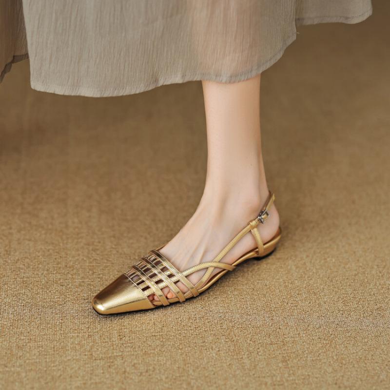 Летние женские сумки на голову с открытой пяткой сандалии повседневные с острым носком подошва из говяжьей жилы мягкая кожа белые закрывающие стопу женские сандалии на плоской подошве