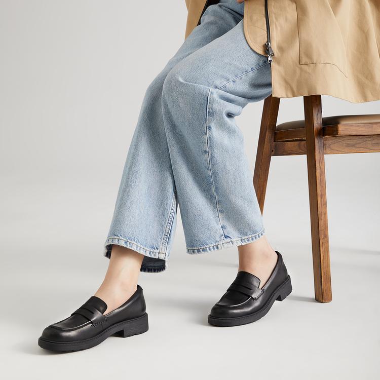 Clarks Серия Orin Толстая подошва Британские слипоны Удобные Повседневная обувь с круглым носком Женская обувь Черный 261747865