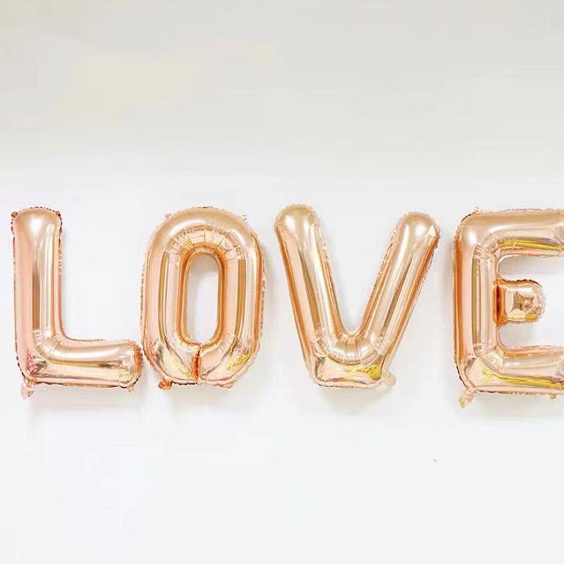 Номер для новобрачных Декоративный набор для свадебной сцены: Шары-валентинки и прозрачные коробки