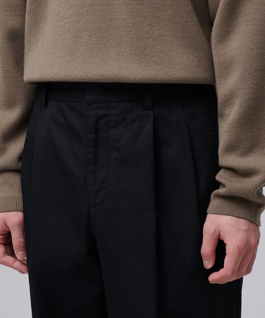 MUSINSA STANDARD Semi-Balloon Belted Chino Pants [Black]