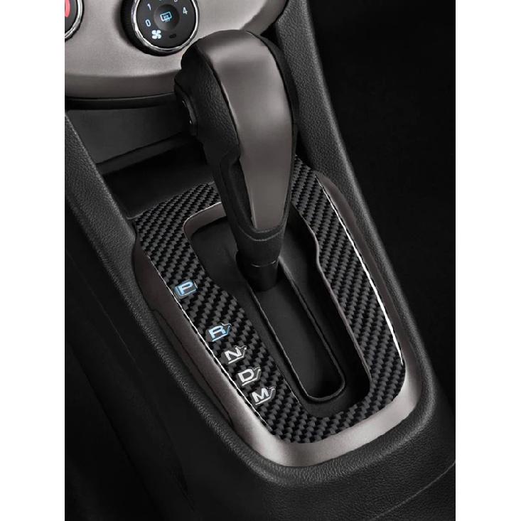 Для Chevrolet Sonic 2012 2013 2014 2015 2016 Углеродное волокно / ПВХ Мягкая накладка на панель переключения передач автоматической коробки передач автомобиля Стикер-чехол
