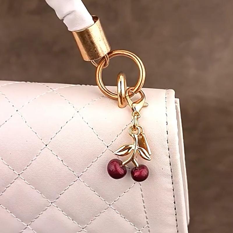 Милый брелок для ключей в виде вишневого фрукта, подвеска для автомобиля, украшение для сумки, наплечная сумка, подвесной орнамент, брелок, аксессуары, подарки