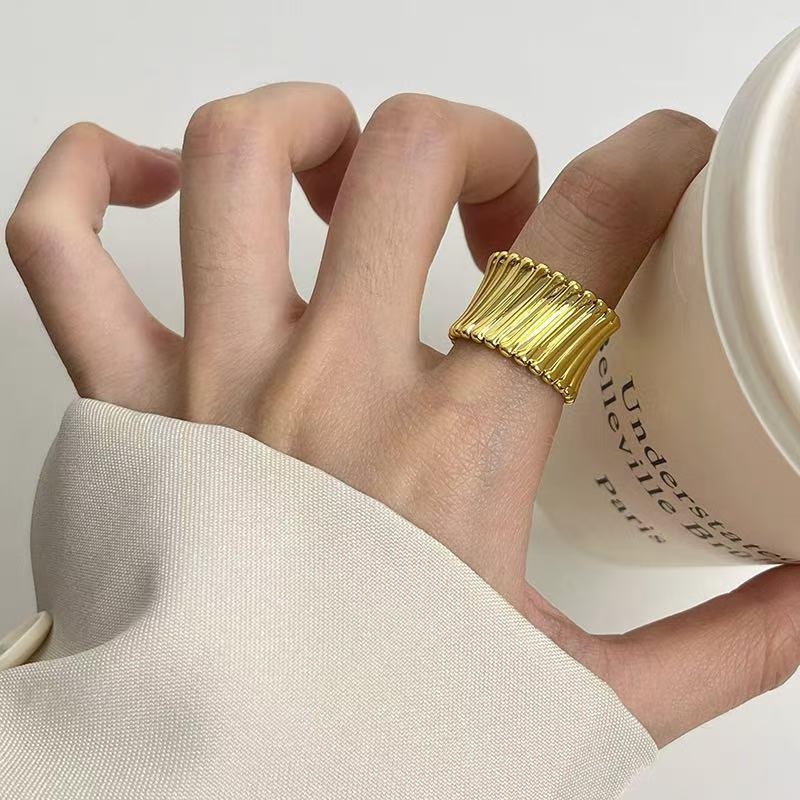 Цветочное кольцо из стерлингового серебра для женщин - Высококачественный дизайн с открытым соединением для осени/зимы