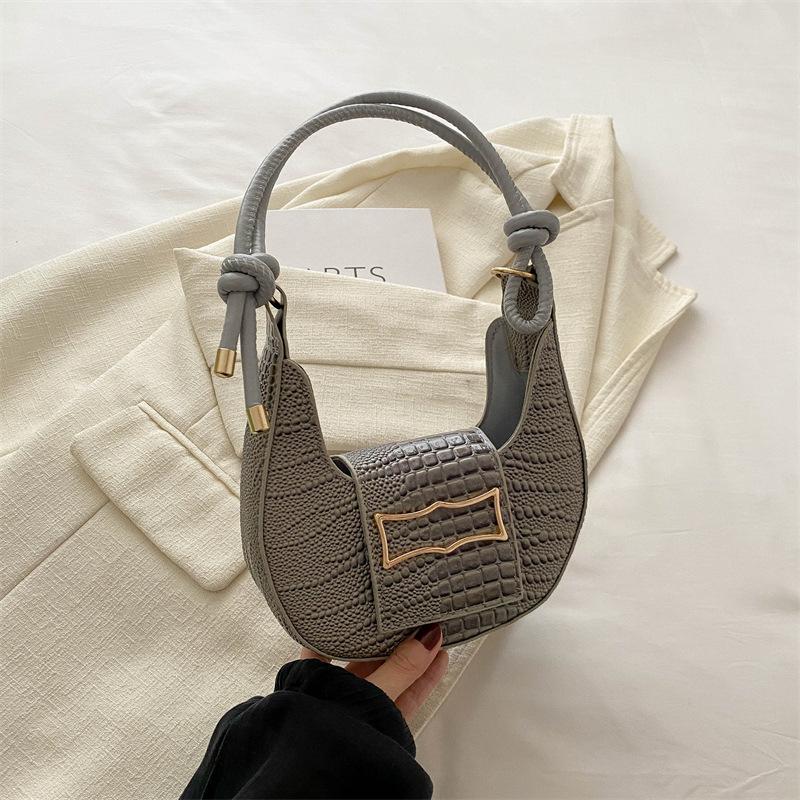 Сумка через плечо для женщин, летняя, новая, красивая, в корейском стиле, женская, простая, однотонная, сумка-полумесяц