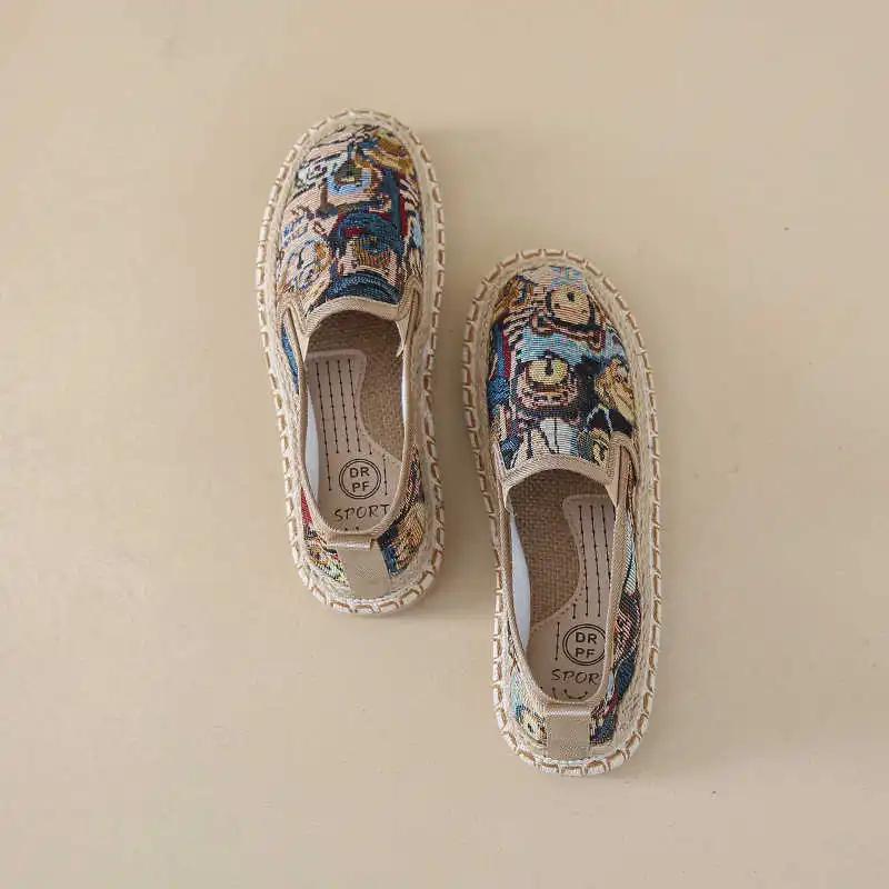 Mode Mokassins Flache Sohle Größe 41 Damenschuhe Tennis Große Rote Stiefel Damen Basketball Sneakers Sport Ausländische Neuheiten Kaufen