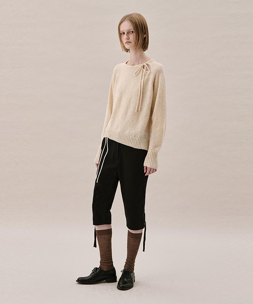 AHWE Slim Fit Bermuda Pants_Black
