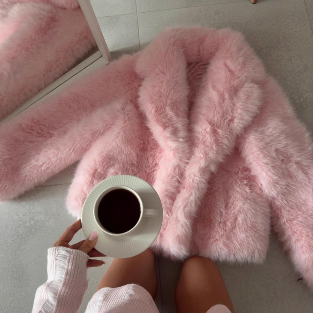 Women's Notched Lapel Long Sleeve Oversized Urban Style Faux Fur Coat Jacket