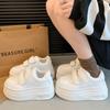 Модная женская платформа белая обувь весна осень 2025 новая увеличение роста уличная нескользящая обувь для скейтборда модные удобные повседневные кроссовки