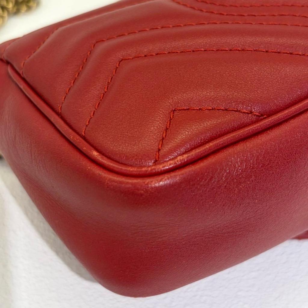 [Pre-Owned] GG Marmont Vintage Metal Logo Quilted Leather Mini Shoulder Bag - Very Good #MTI5ZK