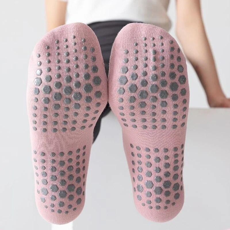 Solid Color Mid-calf Cotton Yoga Socks Silicone Bottom Non-slip Sports Socks Women Indoor Fitness Trampoline Dance Pilates Socks