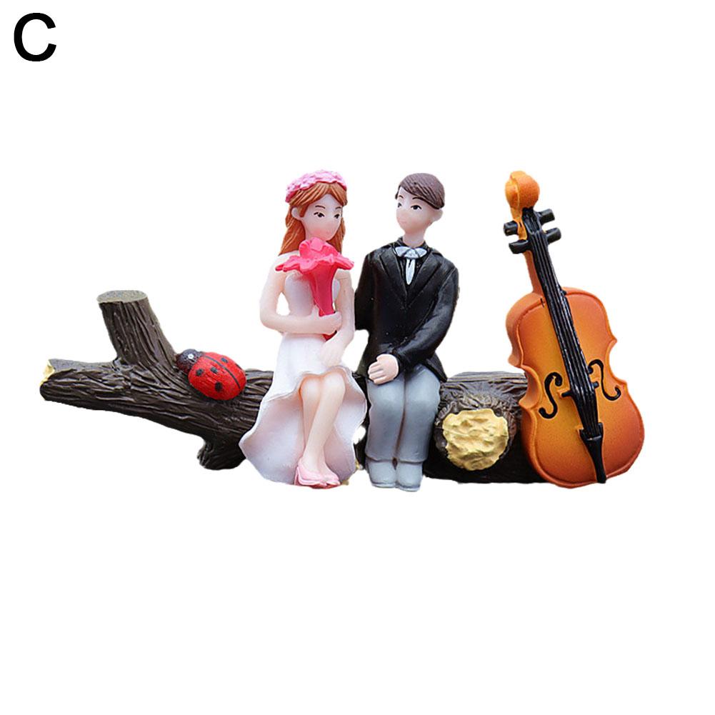 Car Interior Ornament Cute Kissing Couple Figure Statue Balloon Craft Auto Dashboard Decoration For Car Interior Accessorie I2O7