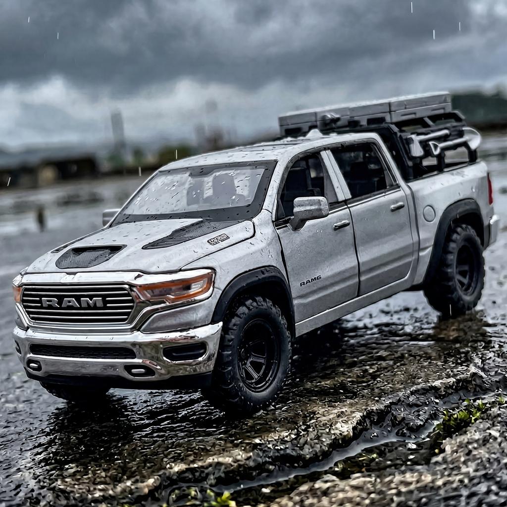 1:32 Пикап Dodge Ram 1500 TRX Mammoth Внедорожный Модель Машинки Литье под Давлением из Сплава Со Звуком и Светом Инерционная Детская Игрушечная Машинка Подарок