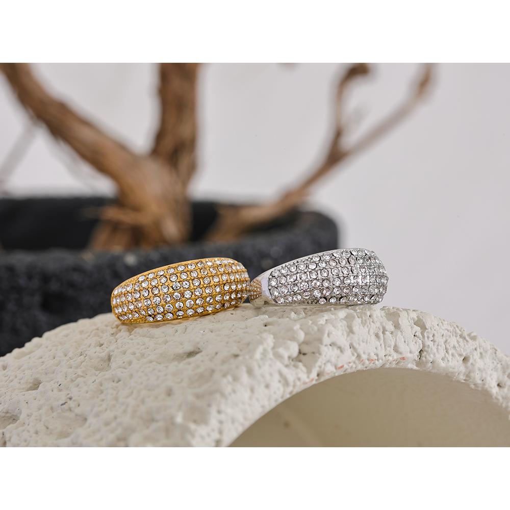 Yhpup Luxury Cubic Zirconia Pave Stainless Steel Fashion Ring High Quality Women Classic Exquisite Finger Jewelry Bijoux Gift