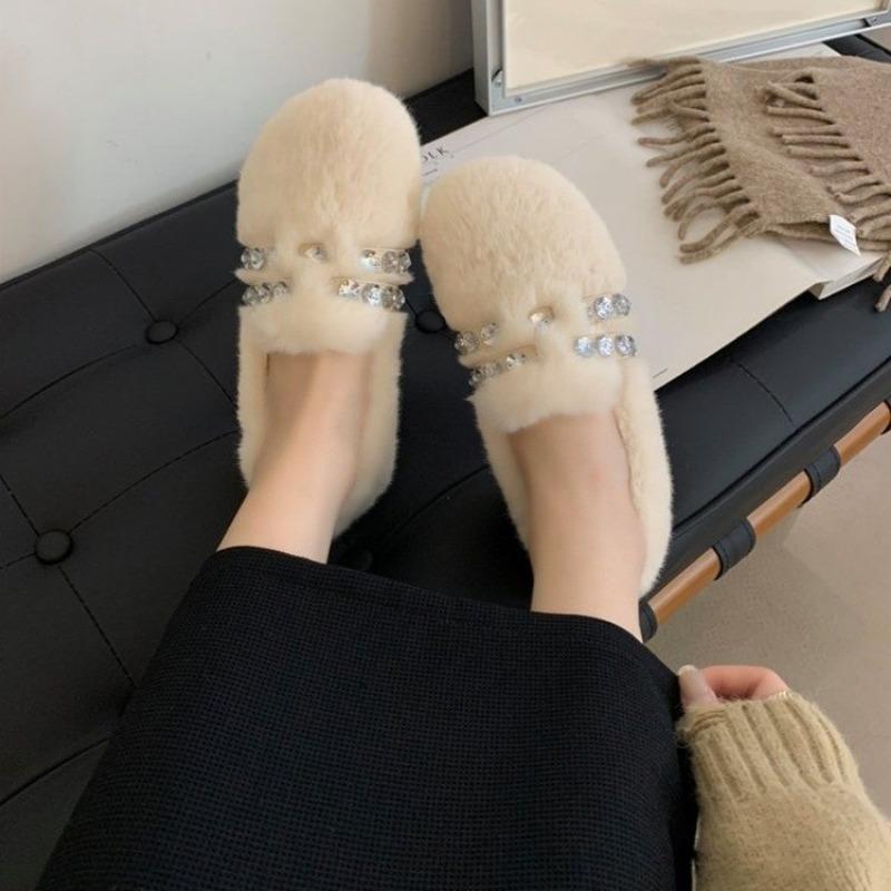 Модные роскошные меховые мокасины с крупными бусинами и кристаллами, женские зимние элегантные теплые туфли на плоской подошве для женщин, удобные плюшевые туфли без застежек на каждый день