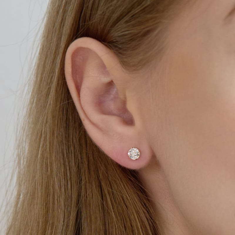 CRANNE 14K Кубические серьги с 4 зубцами (Позолоченный) C24EGF174
