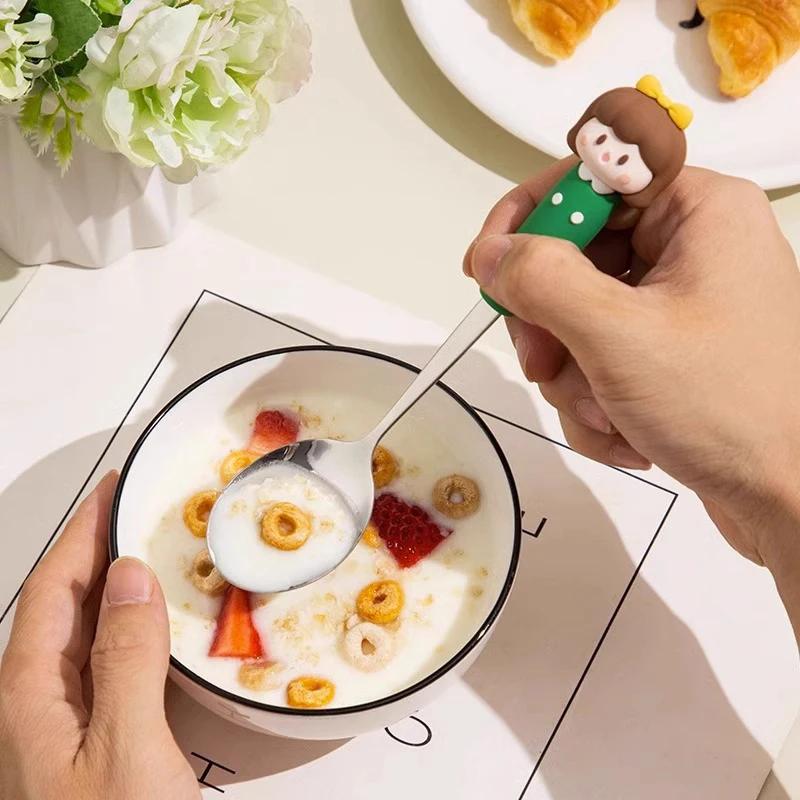 Милый мультяшный набор ложек и вилок для девочек, детская посуда, набор столовых приборов из нержавеющей стали 304 с силиконовой ручкой, детская посуда