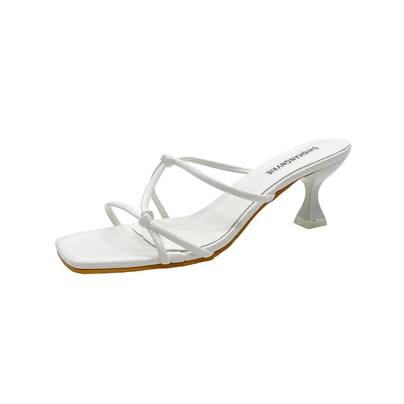 Fashion Eilyken 2024 New Summer Gold Slipper Low Heel Slides Female Peep Toe Square Heel Sandal Vacation Women Flip Flops Mujer Shoes