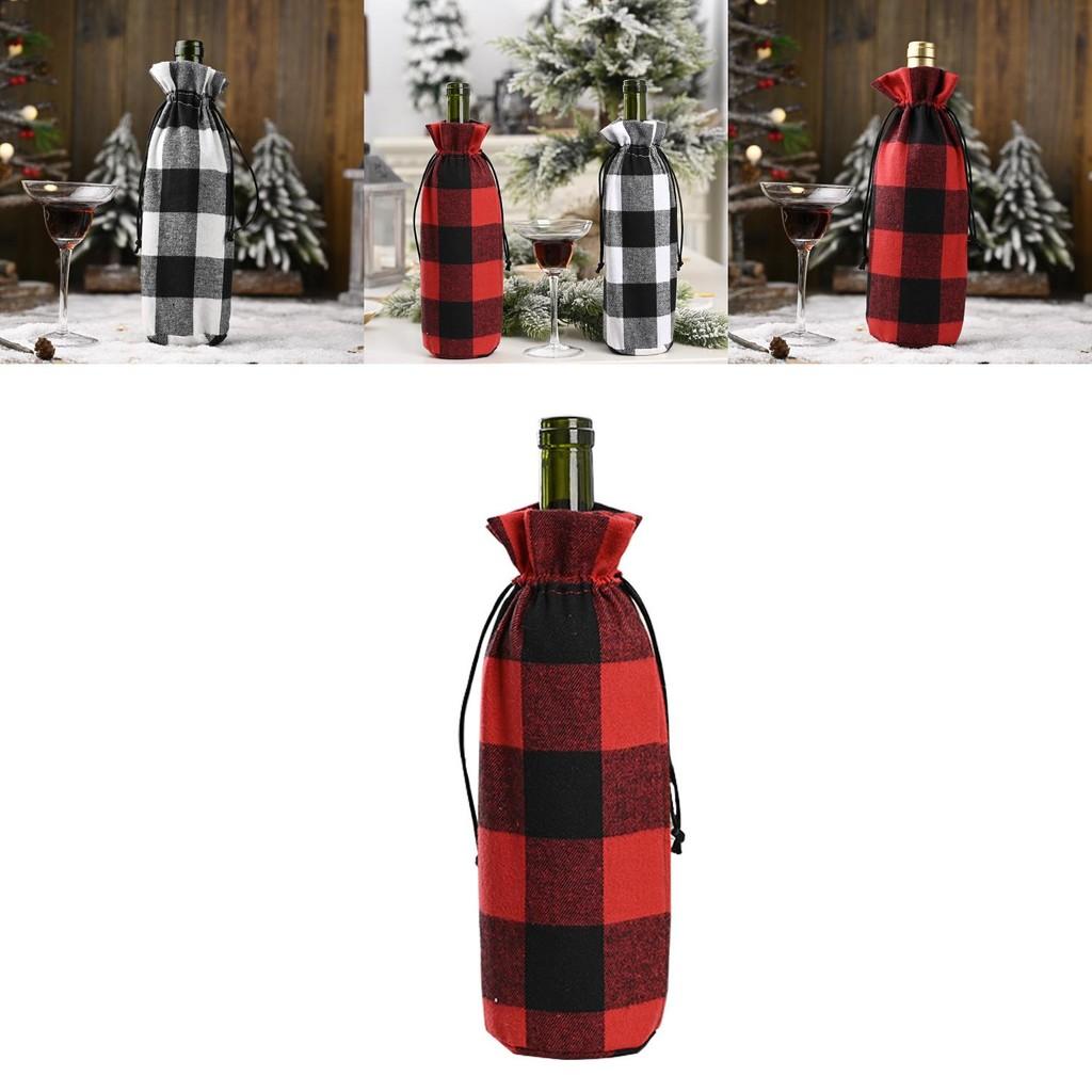 Стильный черно-белый клетчатый чехол для винной бутылки, идеально подходящий для праздничного подарка