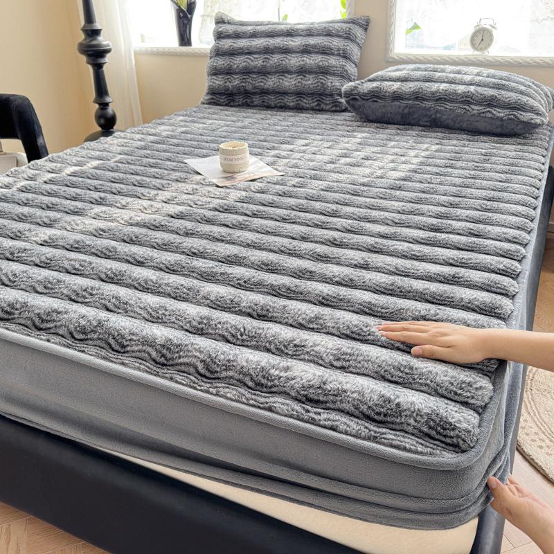 2025 Сверхтолстое плюшевое постельное белье с подкладкой из кроличьего меха для зимы - Односпальная простыня-пододеяльник и чехол на матрас из молочного велюра