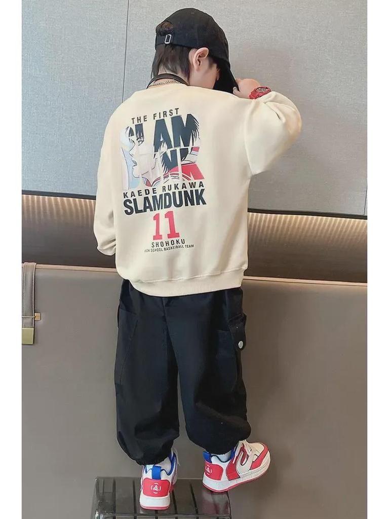 Стильная толстовка для мальчиков на осень 2023 года: Новые уличные топы для детей