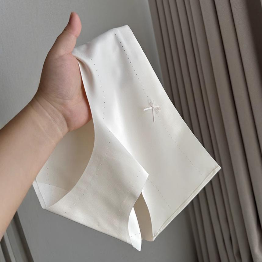 Women's Seamless Underwear Women's Triangle Underwear Women's Ice Silk Underwear