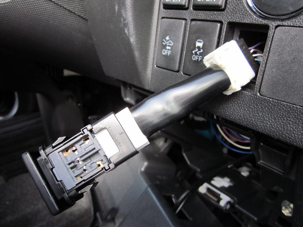 Ice Canceller, Coupler-On Type, Daihatsu 375 Type, Daihatsu Subaru Toyota, Built-in Body Type [Idling Stop Canceller] Auto Parts Kobo