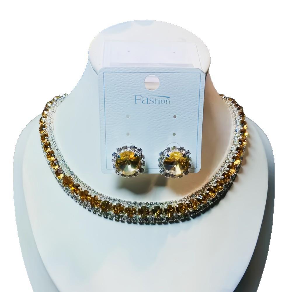 Квадратные Серьги-Гвоздики с Алмазами Ожерелье Комплект из Двух Предметов Модные Элегантные Серьги Высокого Класса Нишевые Универсальные Серьги для Женщин