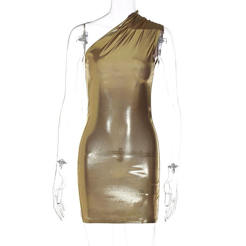 2023 New Women's Slim Fit Solid Color Oblique Shoulder Sleeveless Wrapped Hip Dress Trend