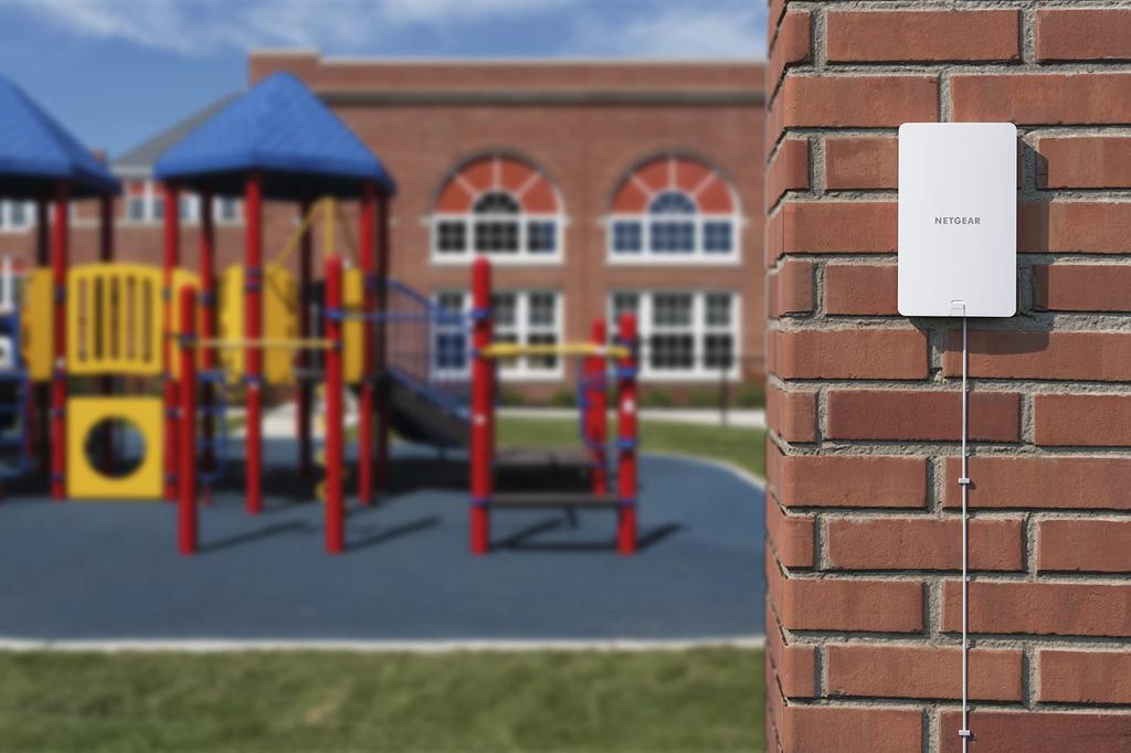 NETGEAR Outdoor Wireless LAN Access Point WiFi 6 Cloud Management Compatible For Businesses PoE Power Receiving 5 Year Warranty Insight App Cloud