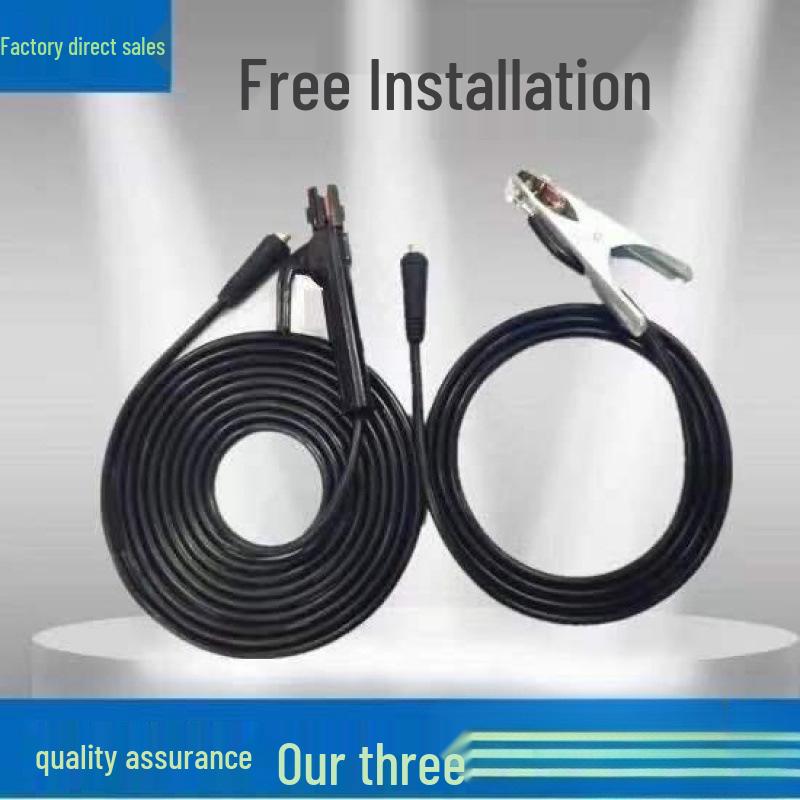 Бытовой сварочный аппарат в комплекте с кабелями и держателем