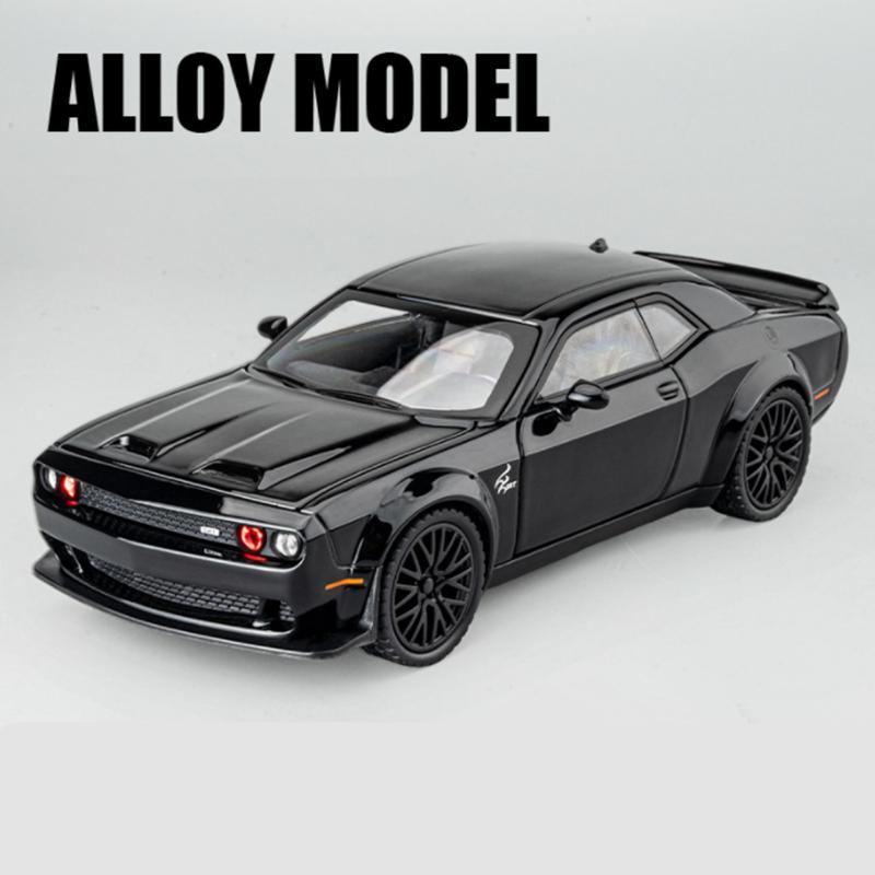 1/32 Dodge Challenger SRT Alloy Sports Car Model Simulation Diecast Metal Toy Muscle Car Model Sound and Light Children's Toys Gift