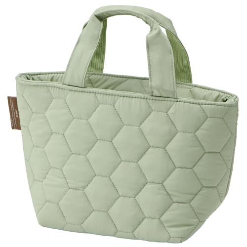 Skater Quilted Insulated Lunch Bag, 30cm x 12cm x 18cm (12" x 5" x 7"), Disney Winnie the Pooh Design, KKLB2-A