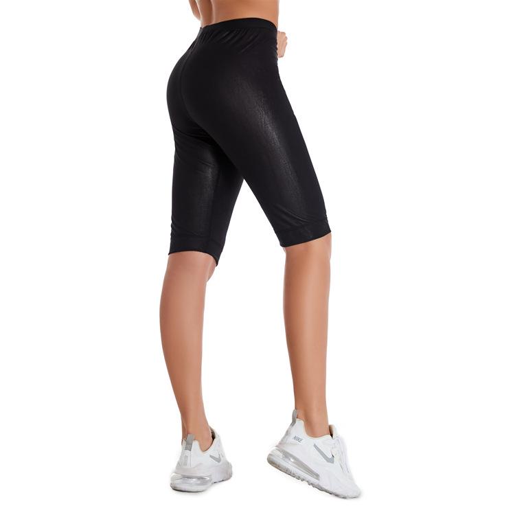 Silver-coated Women's Sweat-Inducing Yoga Shorts with Hip-Lifting Effect