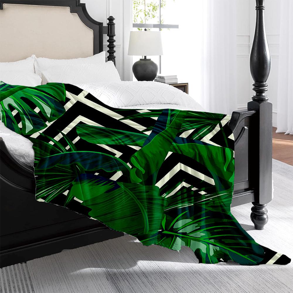 1pc Tropical Rainforest Plant & Black & White Geometric Print Blanket - High-Weight Flannel, Soft & Warm, Light Beige-Friendly