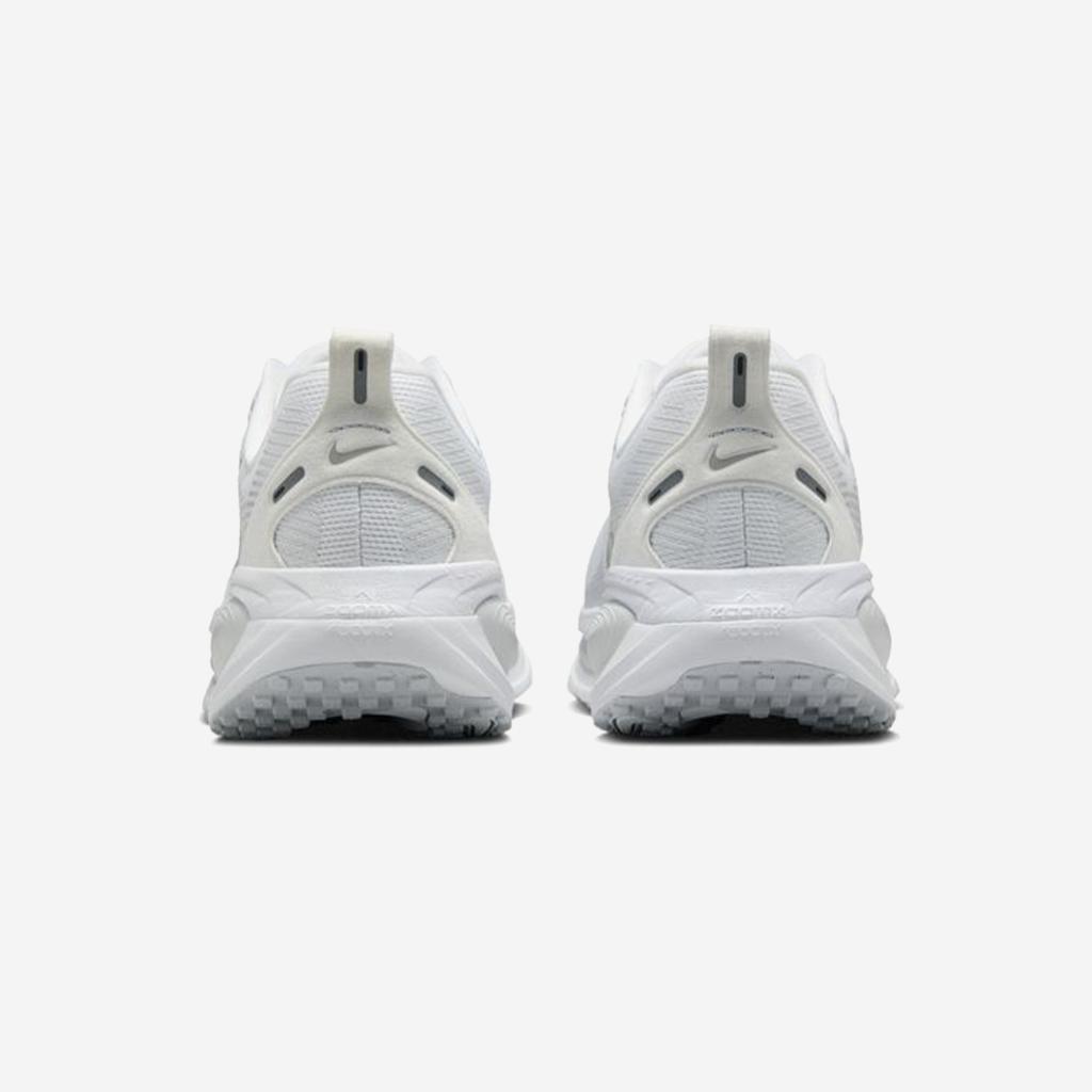 [Nike] Vomero 18 [HM6804-104]