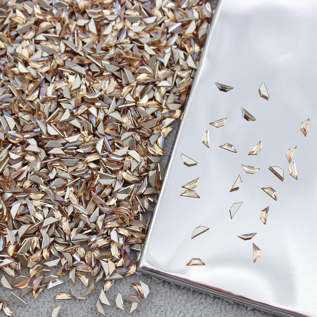 Super Flash K9 White Crystal Flat Bottom Inverted Edge Nail Art Diamond Prism 1:1 Imitation Huazi Inverted Edge Does Not Fall Off The Bottom Nail Art