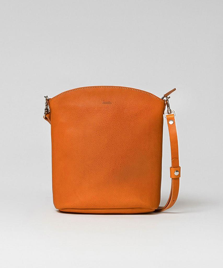 Hevitz 141 Crossbody с арочным дизайном