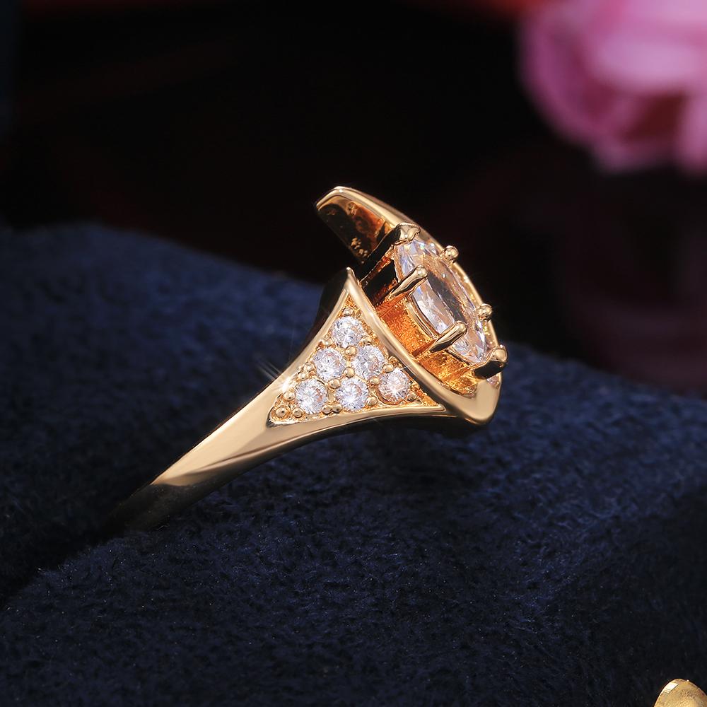 Новые роскошные женские обручальные кольца золотого цвета с блестящим камнем, ювелирные изделия V-образной формы, инкрустированные маркизой и цирконом, нежные женские кольца, новинка