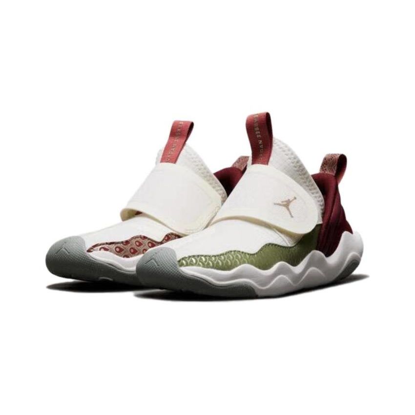 Детские кроссовки Air Jordan 23/7 PS Год Дракона Кремовые Парусина Металлик-Золотой Зернистый FQ6554-100